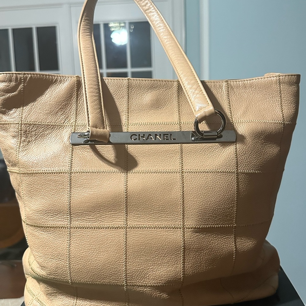 Chanel - Beige Square Stitch Caviar Leather Bag